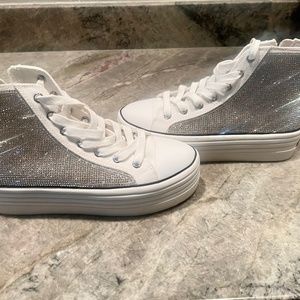 Steve Madden rhinestone Berker high toos